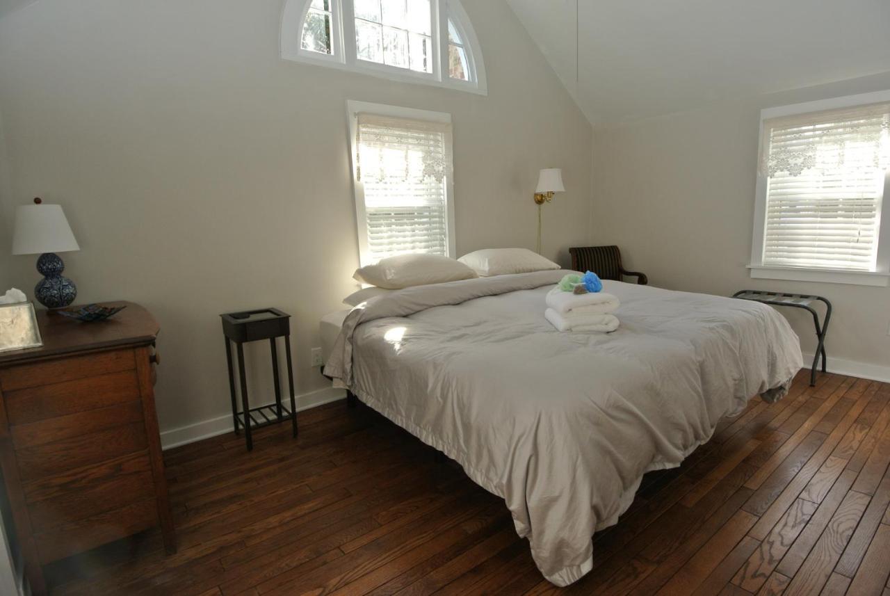 Coor-Bishop Dependency Vila New Bern Exterior foto